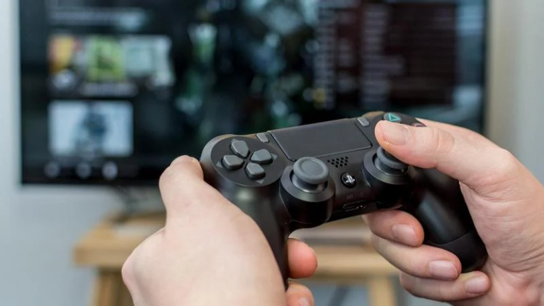How to Fix PS4 Controller Stick Drift — Geekyslug